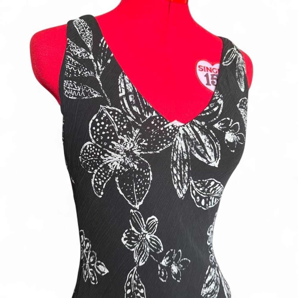 Chico's Silk Floral Tiered Sleeveless Maxi Dress Chico's Size 0 (small/size 2/4) - Picture 2 of 7